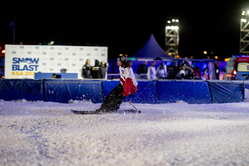 موسم الرياض يتوج السويدي "هارلوت" بالجائزة الأولى لكأس "سنو بلاست" السعودية