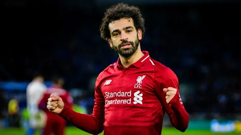 محمد صلاح أم هاري كين؟ أرنولد يختار الأفضل