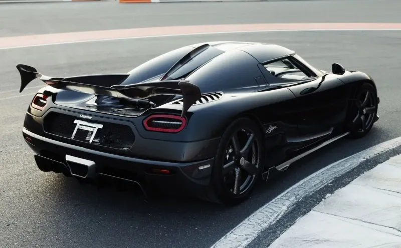 بيع سيارة "Koenigsegg Agera" الفريدة في مزاد بدبي مقابل 3.38 مليون دولار