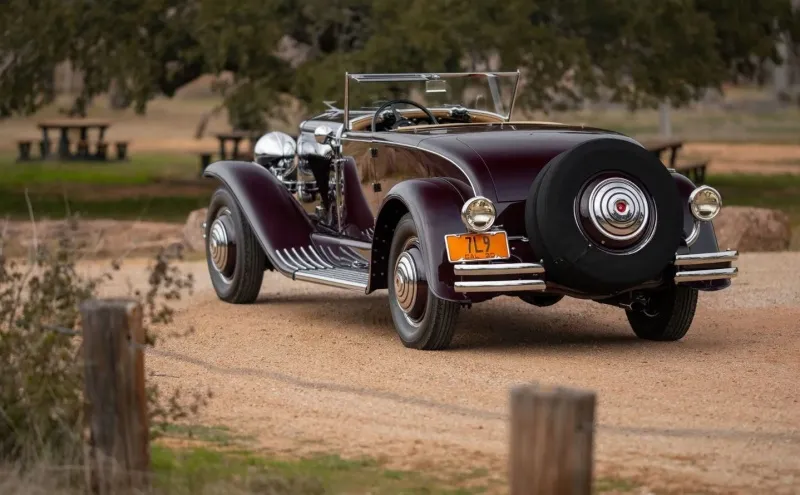 بيع سيارة "Duesenberg Model J" موديل 1930 بأكثر من 3.8 مليون دولار