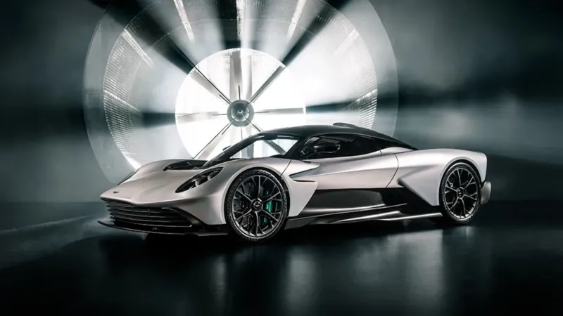 "Aston Martin" تؤجل إطلاق سياراتها الكهربائية بالكامل بسبب نقص الطلب