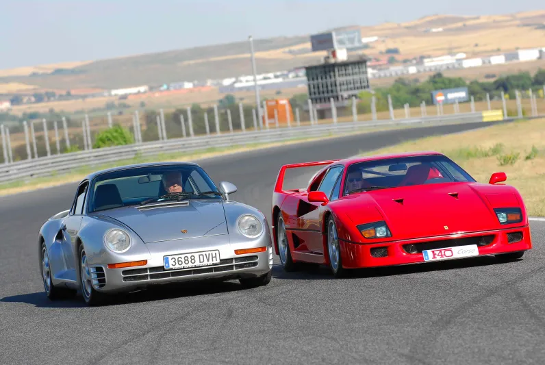 "Ferrari F40 و Porsche 959".. الفن الإيطالي في مواجهة الهندسة الألمانية