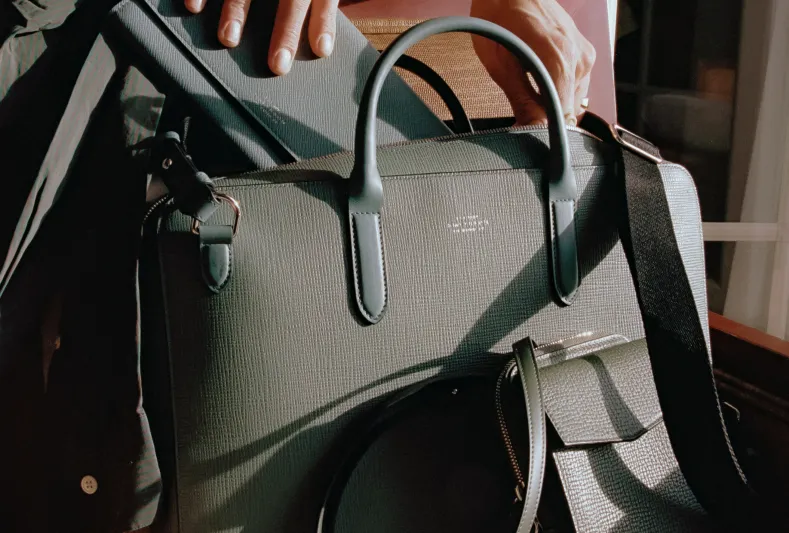 أفضل الإكسسوارات لأجهزتك المحمولة.. تكنولوجيا عصرية بـ"لمسة أنيقة"