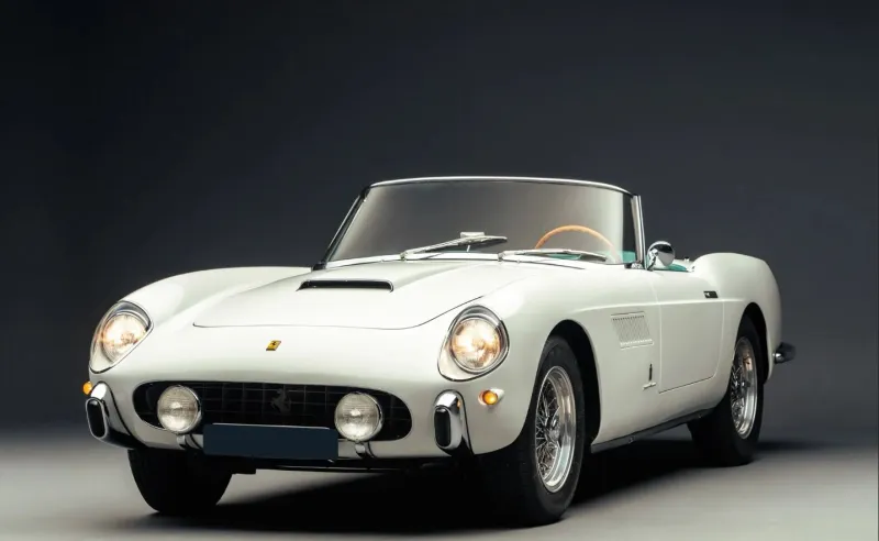 مصدر الصورة - rmsothebys سيارة Ferrari 250 GT Cabriolet الفريدة للبيع مقابل 5 ملايين يورو