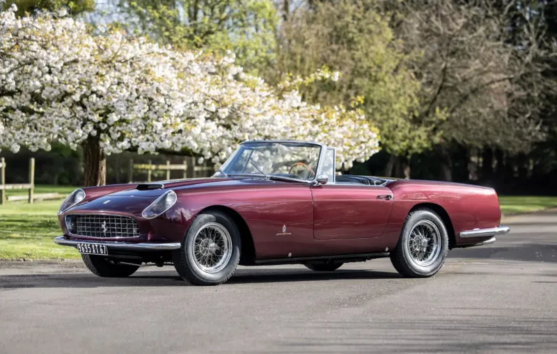 سيارة "Ferrari 250 GT Cabriolet Series II" الفريدة للبيع في مزاد