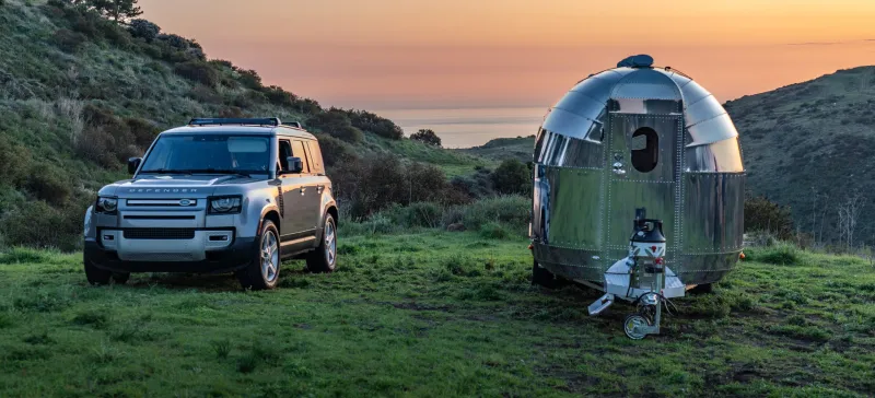 Bowlus Rivet الفارهة.. تجربة تخييم لا مثيل لها بتصميم فندقي أنيق