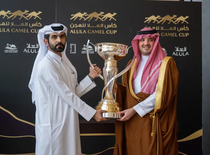 برعاية ولي العهد.. تتويج الفائزين بكأس العلا للهجن في نسخته الثانية