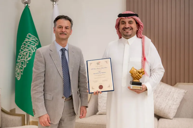 "اللعب النظيف" تكرم نائب رئيس اللجنة الأولمبية والبارالمبية السعودية