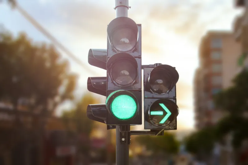 السعودية تُخفف عن سائقيها.. 50% تخفيض على مخالفات المرور