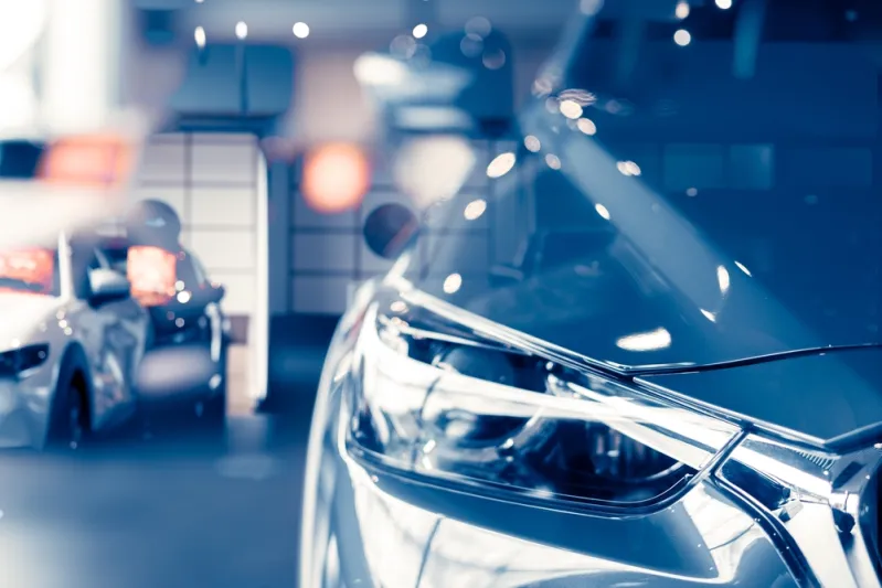 خبراء: السيارات الكهربائية المتصلة بالإنترنت أكثر عُرضة للهجمات السيبرانية