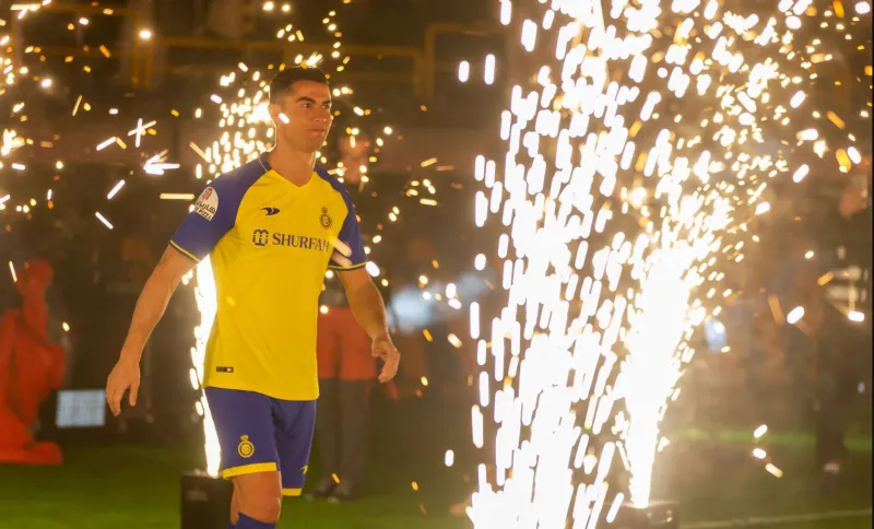 بلومبيرغ: الدوري السعودي يجري محادثات لإنتاج سلسلة وثائقية حول كرة القدم في المملكة