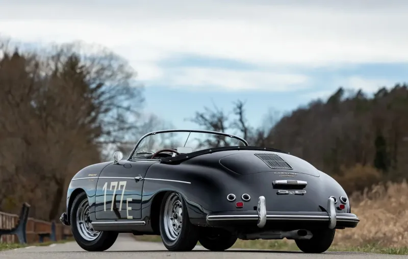 سيارة "Porsche 356 Carrera 1500" موديل 1955 للبيع في مزاد بموناكو