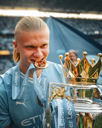 للعام الثاني.. "هالاند" يتوج بجائزة الحذاء الذهبي في الدوري الإنجليزي