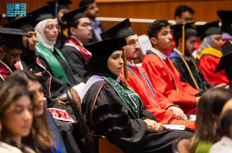 خريجو جامعات النخبة الأمريكية.. 60 سعوديًا يرفعون راية الوطن في رحلة التميز