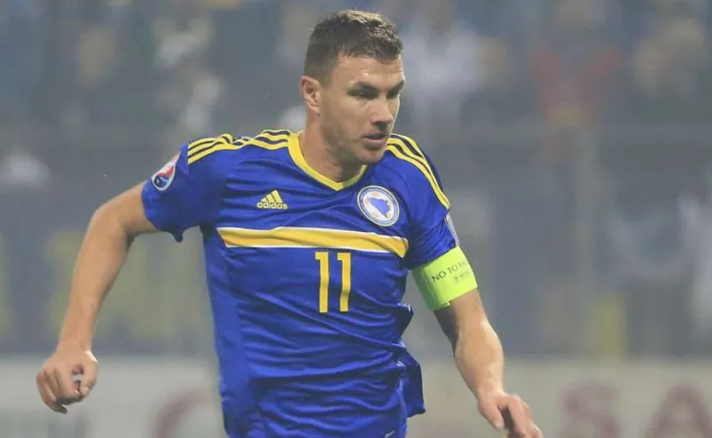 صحيفة تركية: الهلال أنهى اتفاقه مع البوسني إدين دزيكو