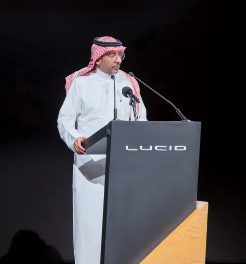 وزير الصناعة والثروة المعدنية بندر بن إبراهيم الخريّف: المملكة تستعد لمرحلة جديدة.. والرؤية غيرت حياتي