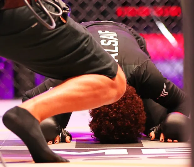 "هتان السيف".. أول سعودية تفوز في بطولة دوري المقاتلين المحترفين "PFL"