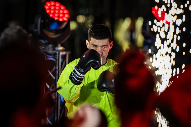 "أسبوع الملاكمة" في موسم الرياض.. المشاركون في "5VS5" يستعرضون مهاراتهم