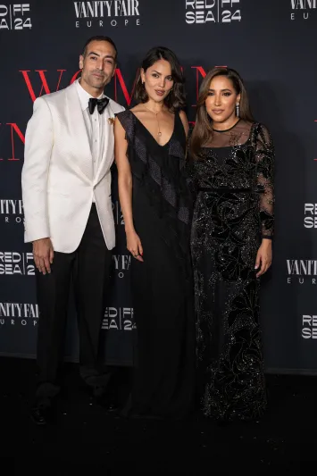 مهرجان البحر الأحمر ومجلة "فانيتي فير" يحتفيان بالمرأة عبر مبادرة "المرأة في السينما" على هامش مهرجان كان