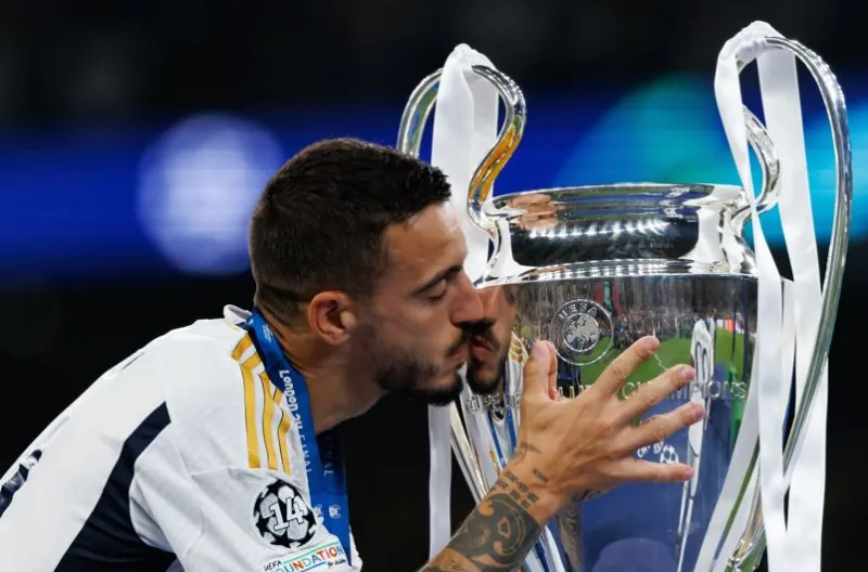 تقارير: خوسيلو يرحل عن ريال مدريد في الصيف والدوري السعودي الأقرب 