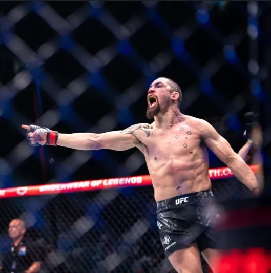  بالضربة القاضية السريعة .. ويتاكر يهزم أليسكروف في UFC بالرياض