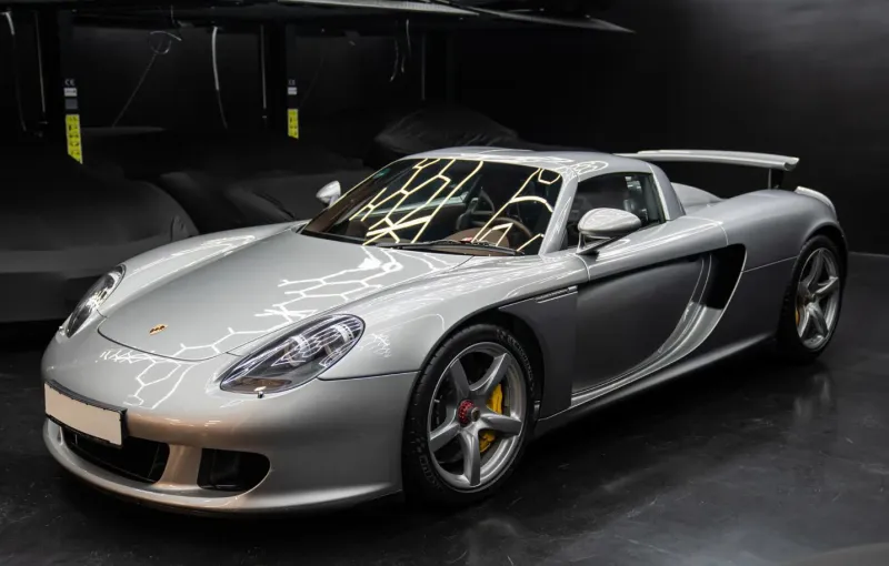 سيارة Porsche Carrera GT موديل 2006 للبيع في مزاد بأكثر من 1.2 مليون يورو
