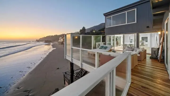 طرح قصر "ماليبو" الشهير للبيع بسعر 8 ملايين دولار