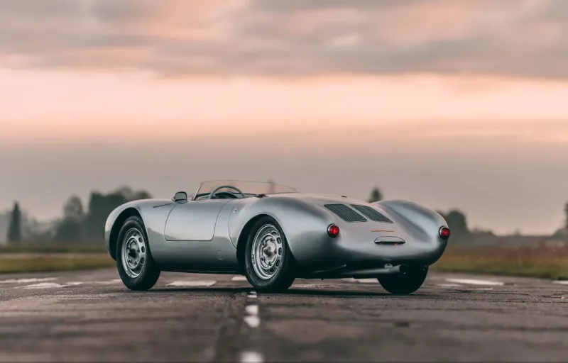 سيارة "Porsche 550 Spyder" للبيع بـ 4.2 مليون يورو في مزاد