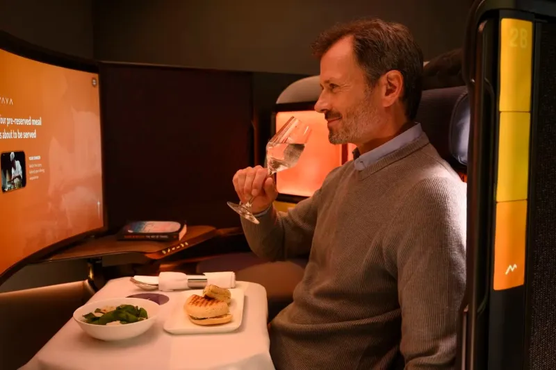 "MAYA".. مفهوم جديد لشاشة درجة رجال الأعمال بالرحلات الجوية