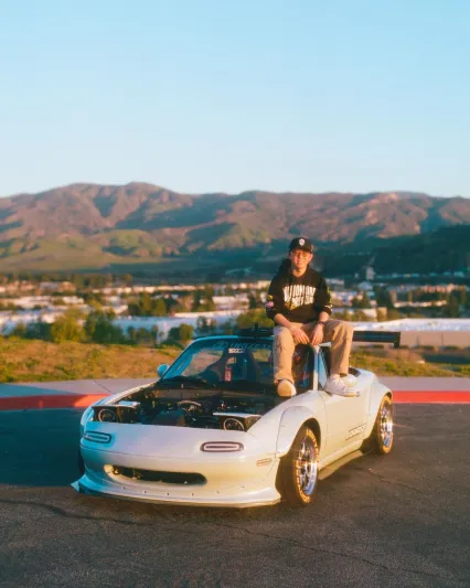 فيديو لتدمير لامبورغيني فاخرة بالألعاب النارية يورط يوتيوبر شهيرًا