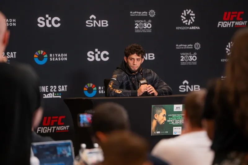 أبطال UFC يطلقون التحديات من الرياض: نزالات السبت على "أوكتاجون المملكة أرينا"