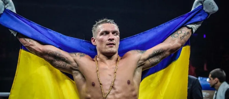 "هدية" لمنافسيه.. أوسيك يتنازل عن لقب بطل العالم للملاكمة في السعودية (فيديو)