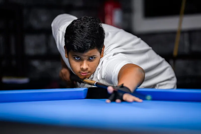 انطلاق أول بطولة سعودية لناشئي البلياردو  بجدة