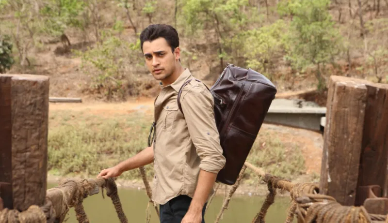 صممه بنفسه... جولة داخل منزل عمران خان في قلب الطبيعة الساحرة (صور)