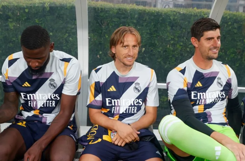 بمبلغ ضخم.. النصر يقترب من ضم نجم دفاع ريال مدريد