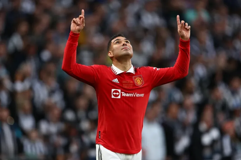 النصر يقدم عرضًا ضخمًا لنجم مانشستر يونايتد.. كم يبلغ؟