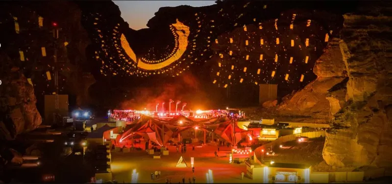 مهرجان أزمث العُلا 2024: رحلة عبر الزمن على إيقاع الموسيقى