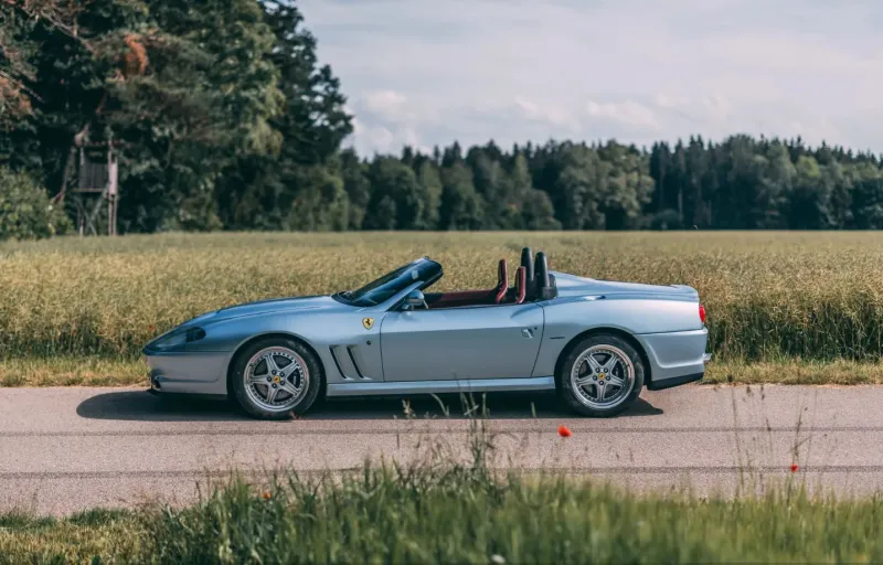 سيارة "Ferrari 550 Barchetta Pininfarin" النادرة للبيع بمزاد في ألمانيا