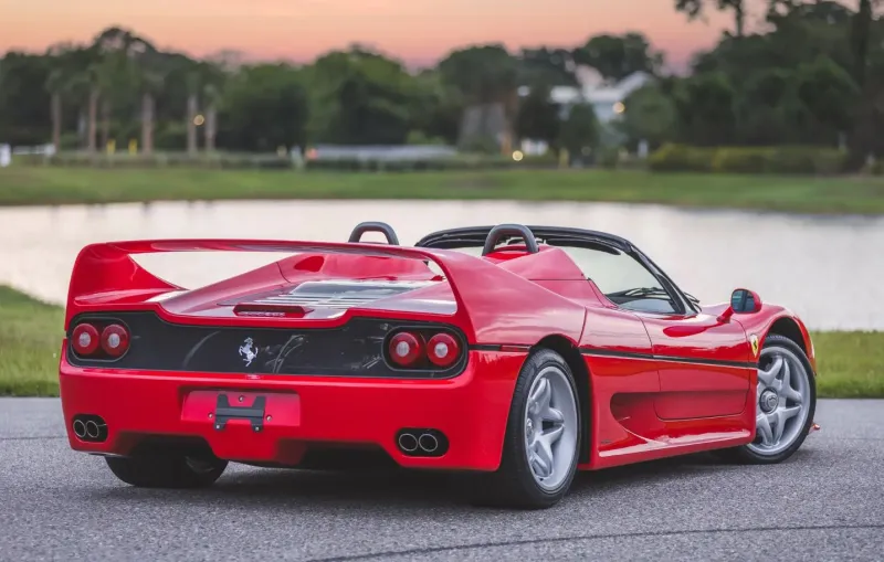 بيع سيارة "Ferrari F50" موديل 1995 بـ 5.5 مليون دولار في مزاد