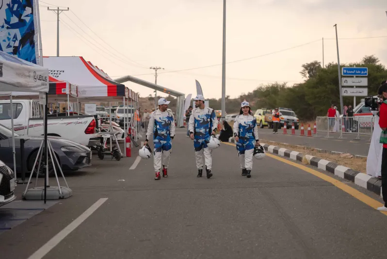 الفوز والإثارة تميزان مشاركة فريق لكزس في بطولة السعودية تويوتا 2024 "صعود الهضبة"