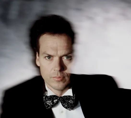 بعد تسجيل "Beetlejuice 2" لإيرادات قياسية.. كم تبلغ ثروة مايكل كيتون؟