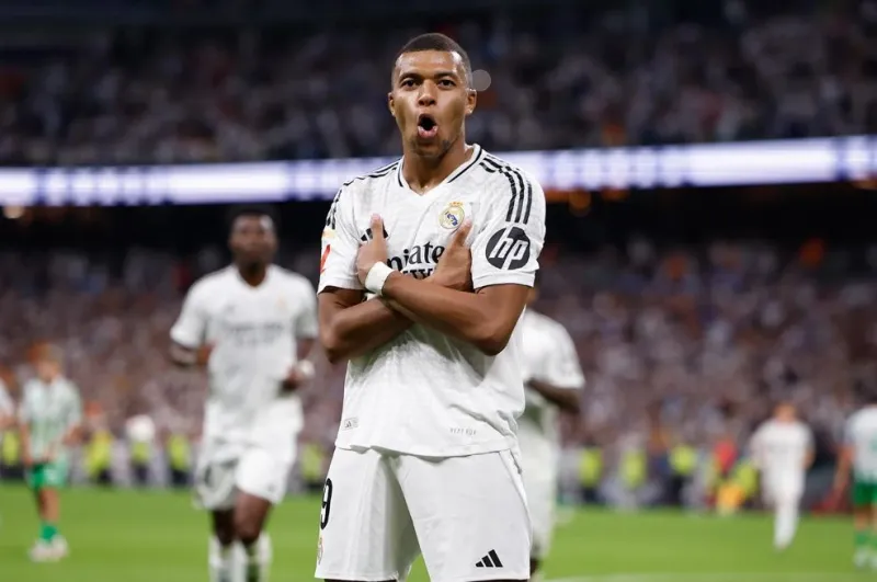 كيليان مبابي - المصدر: realmadrid.com ماذا قال كيليان مبابي بعد تسجيل أول أهدافه في الدوري الإسباني؟