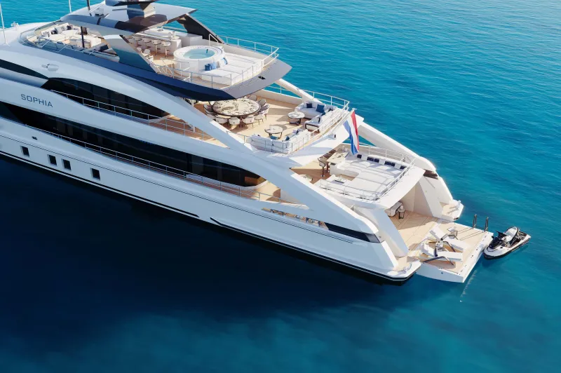 يخت Heesen Sophia.. توازن الأناقة والثبات والبيئة