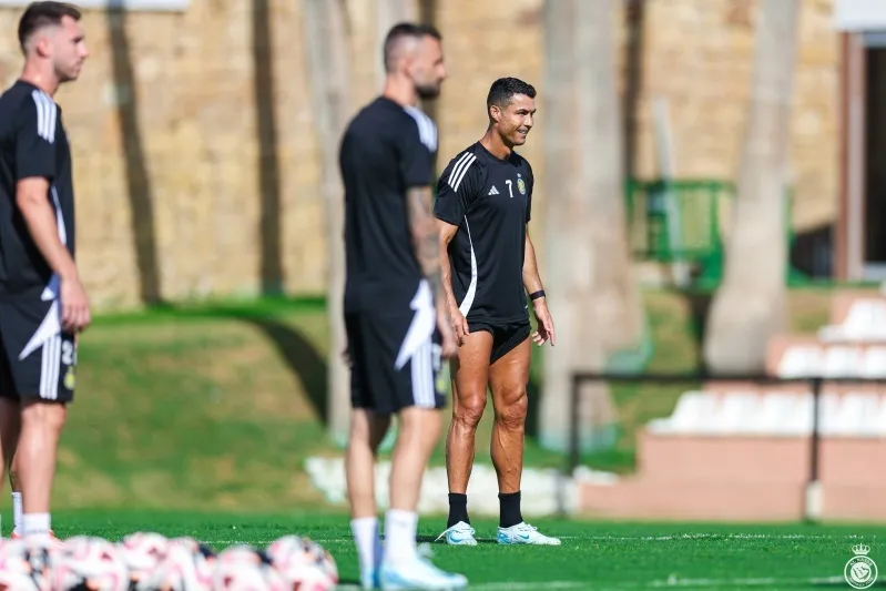 "عدوى فيروسية" تمنع "رونالدو" من مواجهة الشرطة العراقي