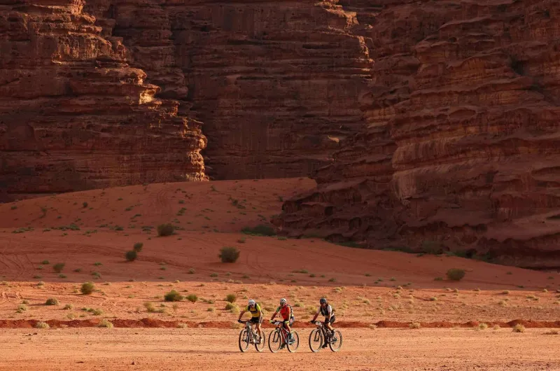 من 3 إلى 23 نوفمبر المقبل.. 1000 رياضي يشارك في "بطولة نيوم للألعاب الشاطئية" 