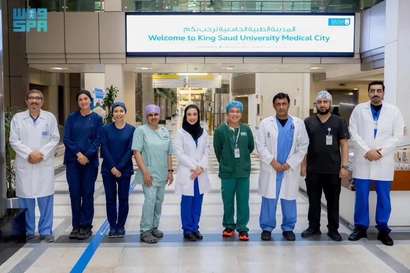 إنجاز سعودي جديد.. استئصال ورم من سبعيني باستخدام الروبوت الجراحي