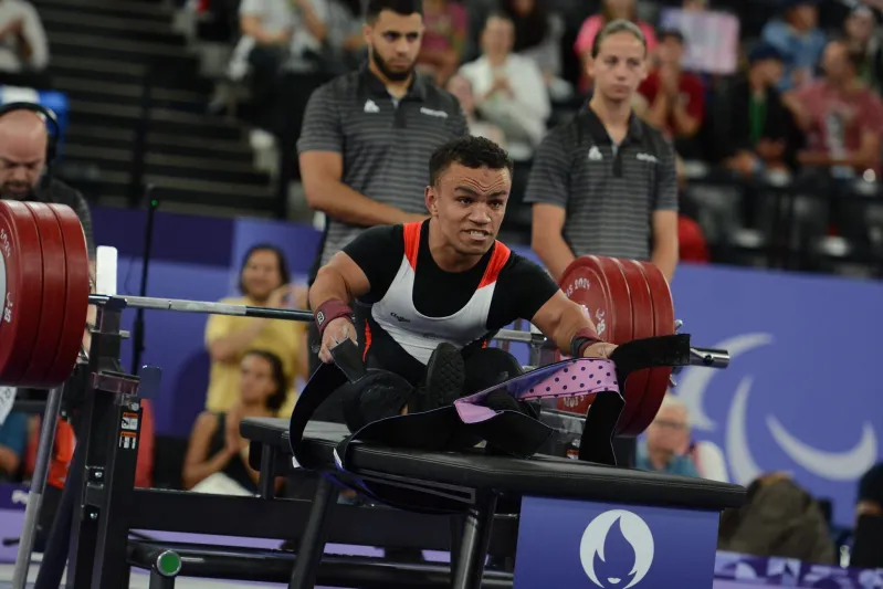 "المنياوي" يسطر التاريخ بذهبية غالية لمصر في بارالمبياد بباريس 2024