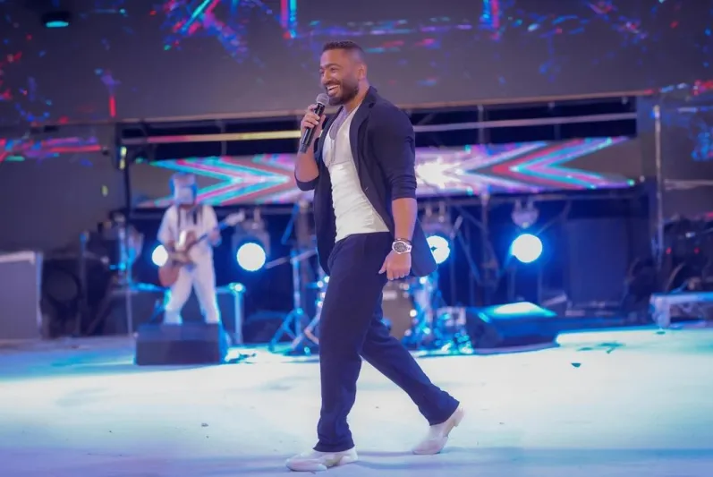 تامر حسني يشارك في احتفالات اليوم الوطني السعودي من مصر (صور)