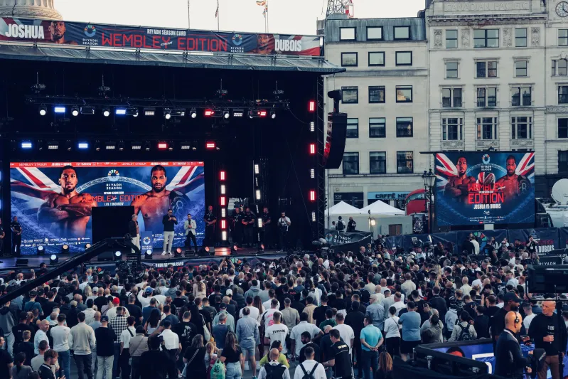 نفاد تذاكر نزال Riyadh Season Card Wembley Edition الاستثنائي في عالم الملاكمة