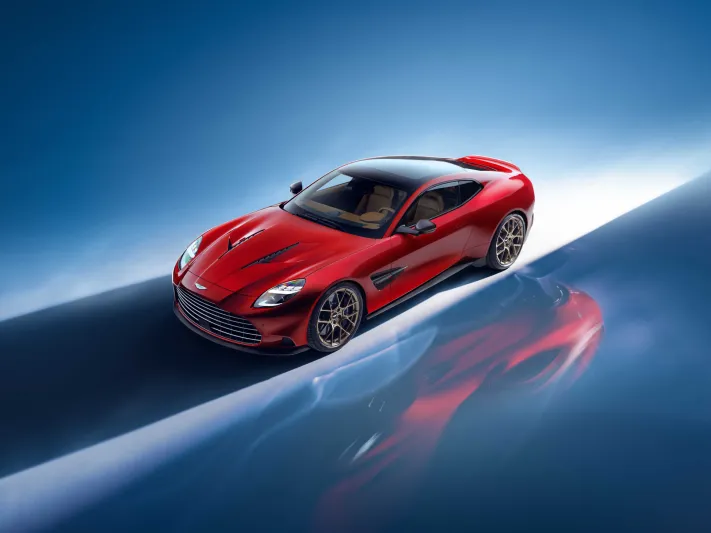 Aston Martin Vanquish - المصدر: Aston Martin Aston Martin تعيد تحفتها Vanquish إلى الواجهة